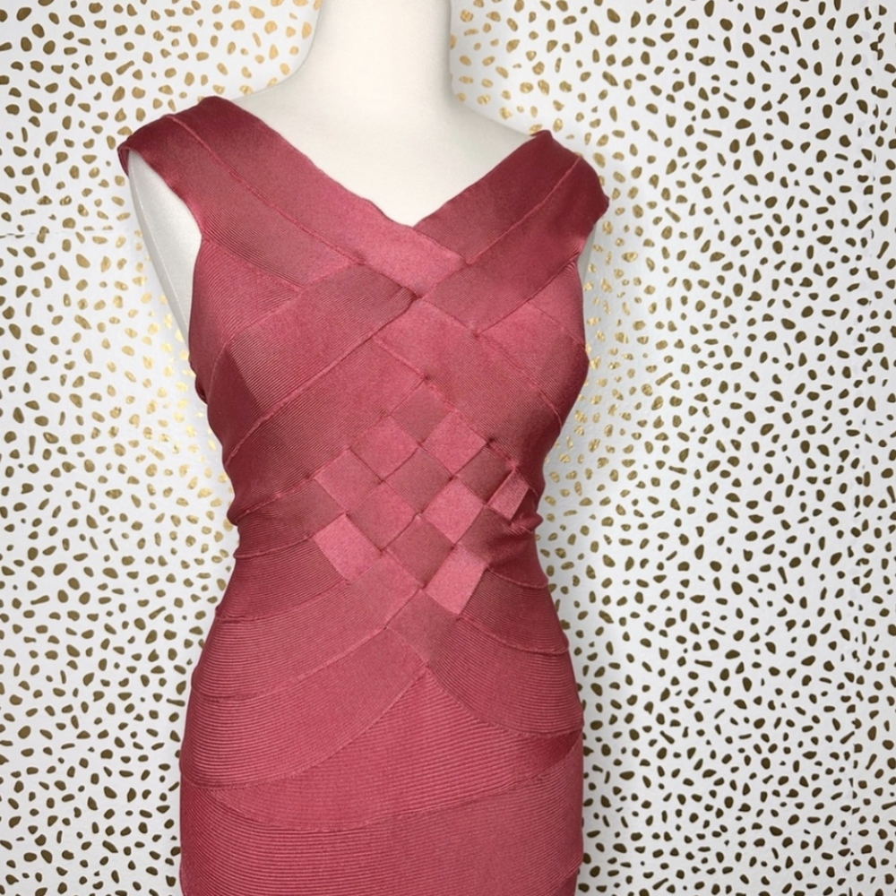 Tadashi Collection Rose Bandage Dress Bodycon Jersey Knit Mauve